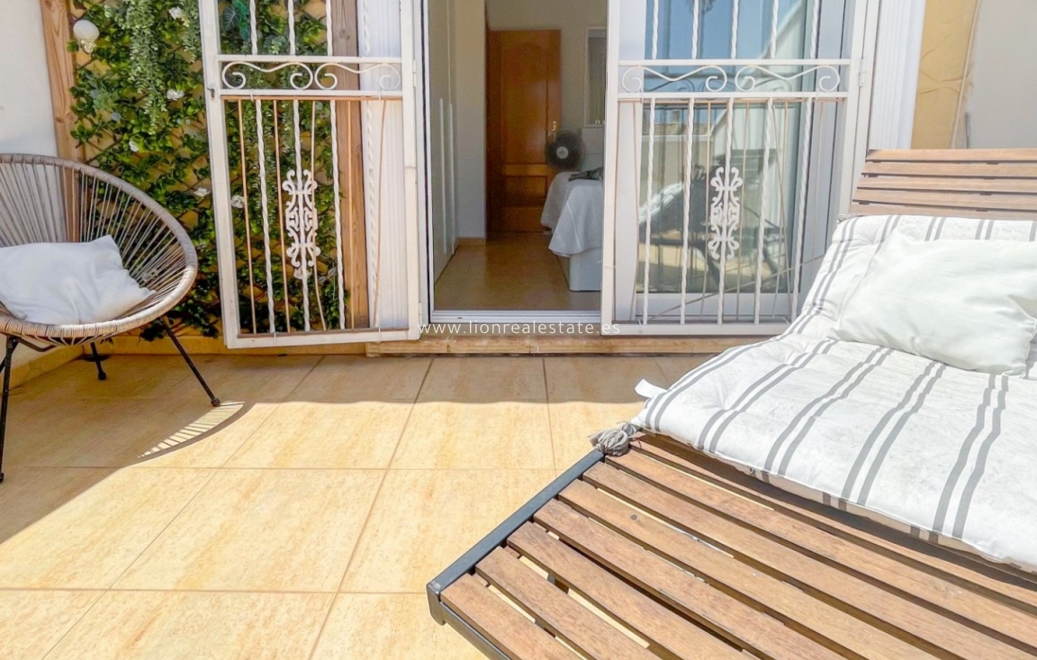 Resale - Town House - Orihuela Costa - Punta Prima