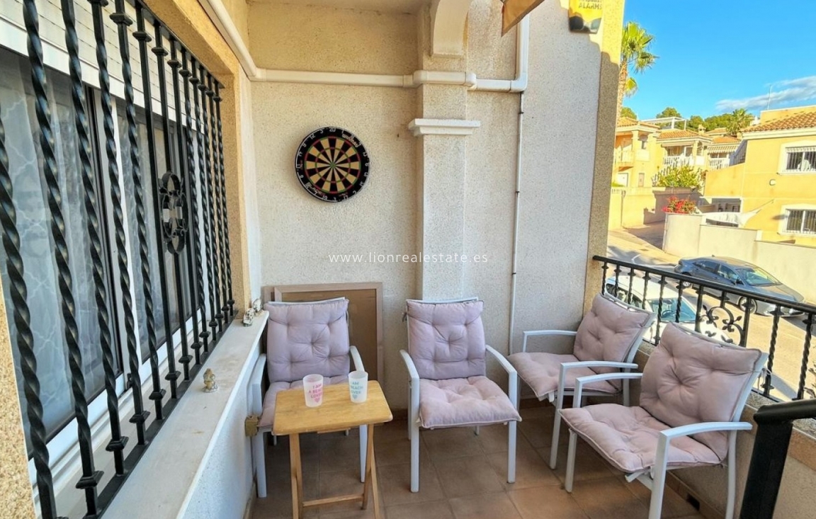 Resale - Town House - Orihuela Costa - Villamartín