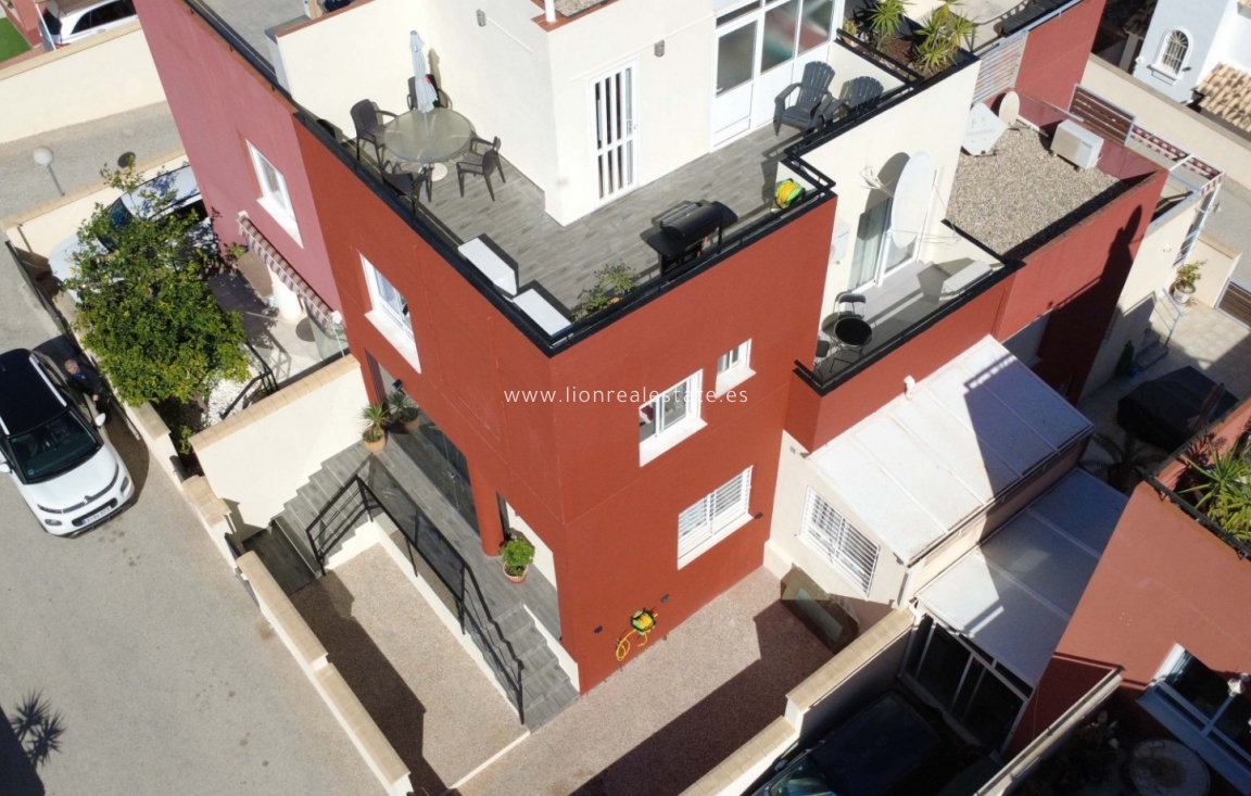 Resale - Town House - Orihuela Costa - Villamartín