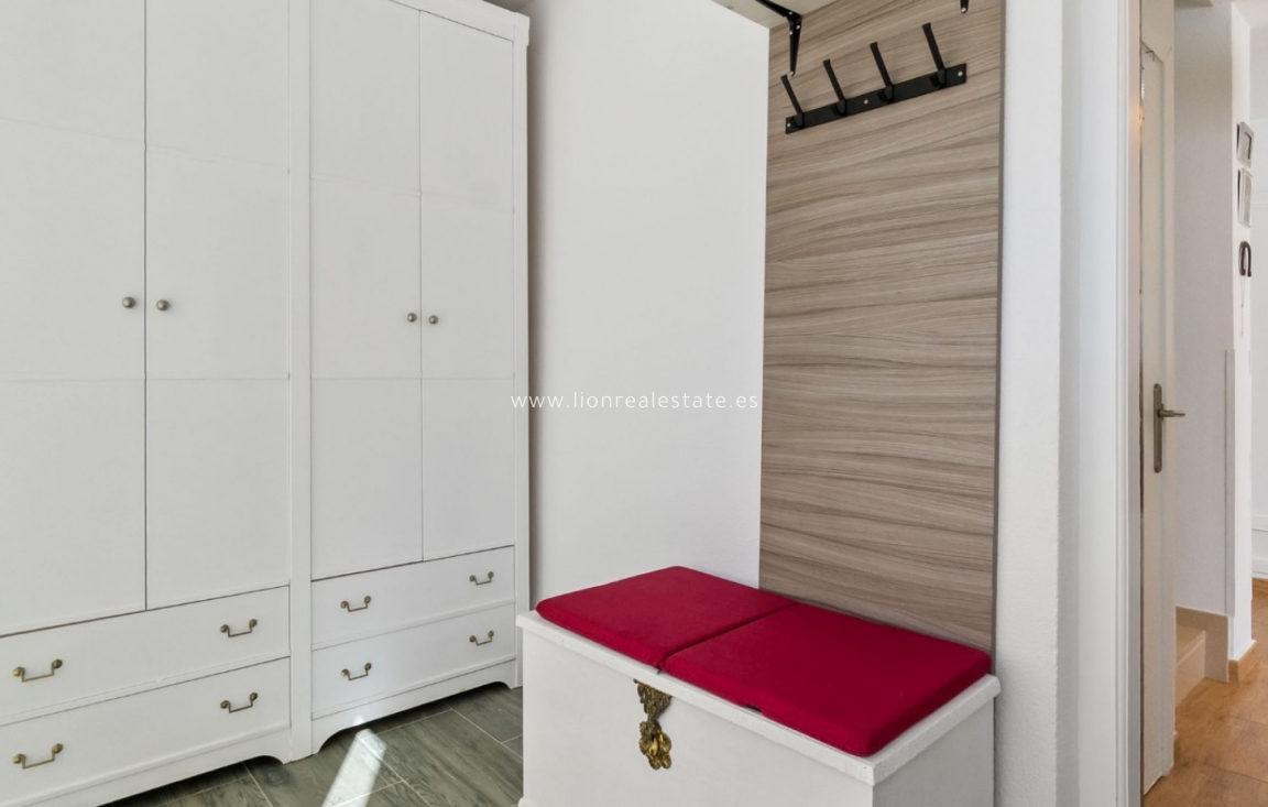 Resale - Town House - Orihuela Costa - Villamartín