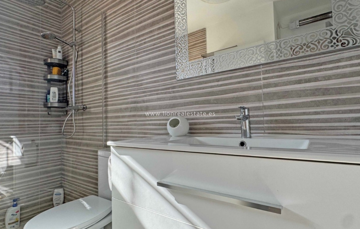 Resale - Town House - Orihuela Costa - Villamartín