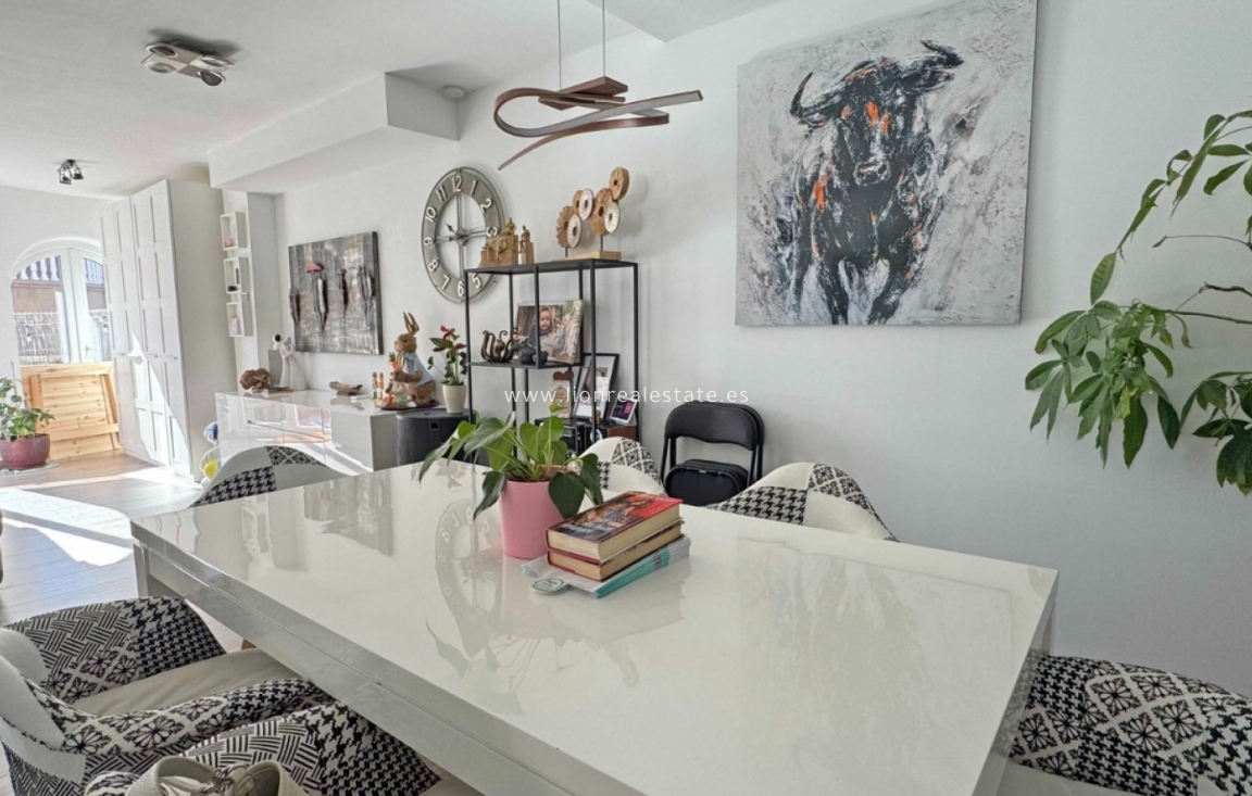 Resale - Town House - Orihuela Costa - Villamartín