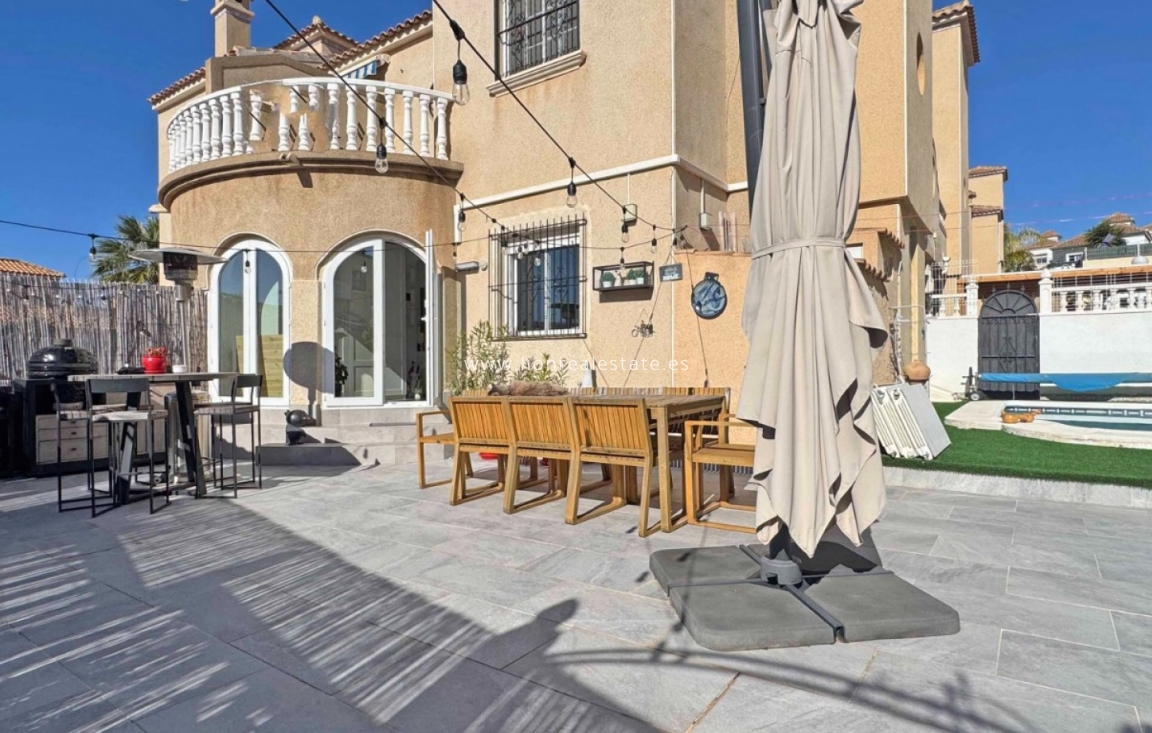 Resale - Town House - Orihuela Costa - Villamartín