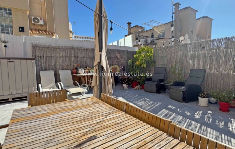 Resale - Town House - Orihuela Costa - Villamartín
