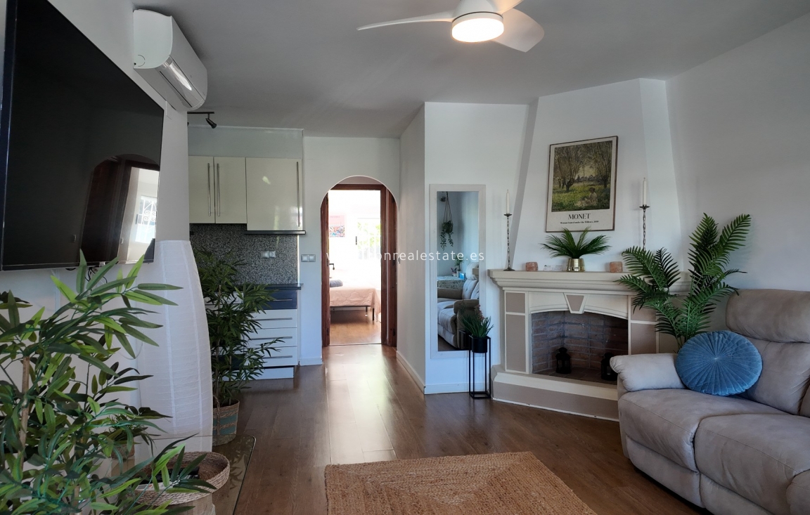 Resale - Town House - Orihuela Costa - Villamartín