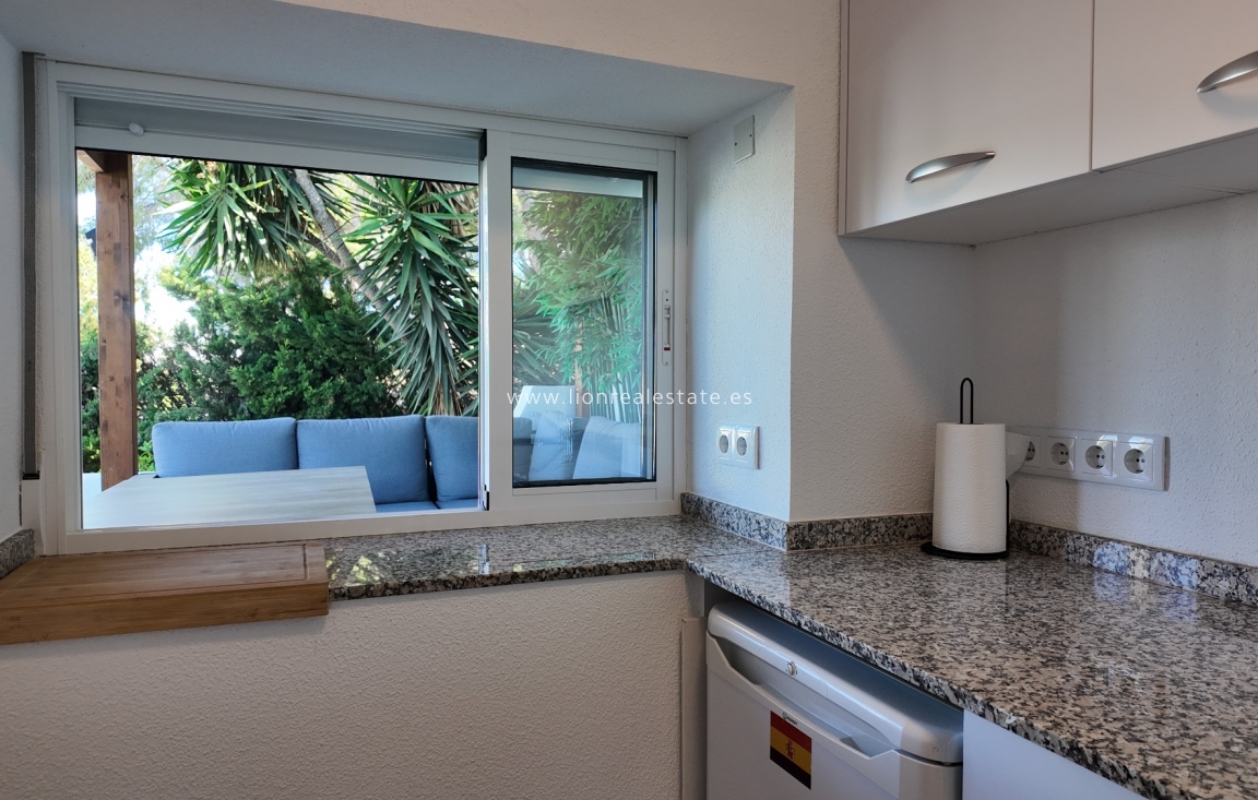 Resale - Town House - Orihuela Costa - Villamartín