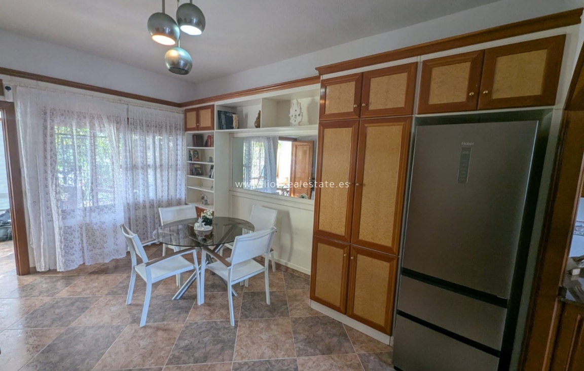 Resale - Town House - Punta Prima