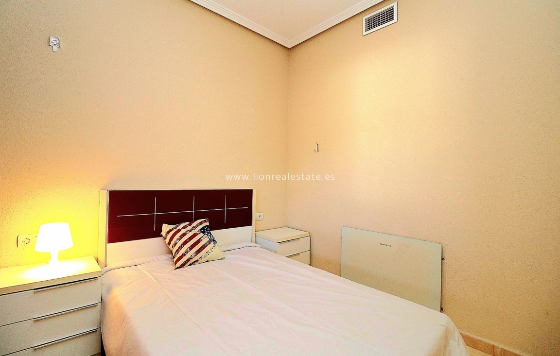 Resale - Town House - Punta Prima