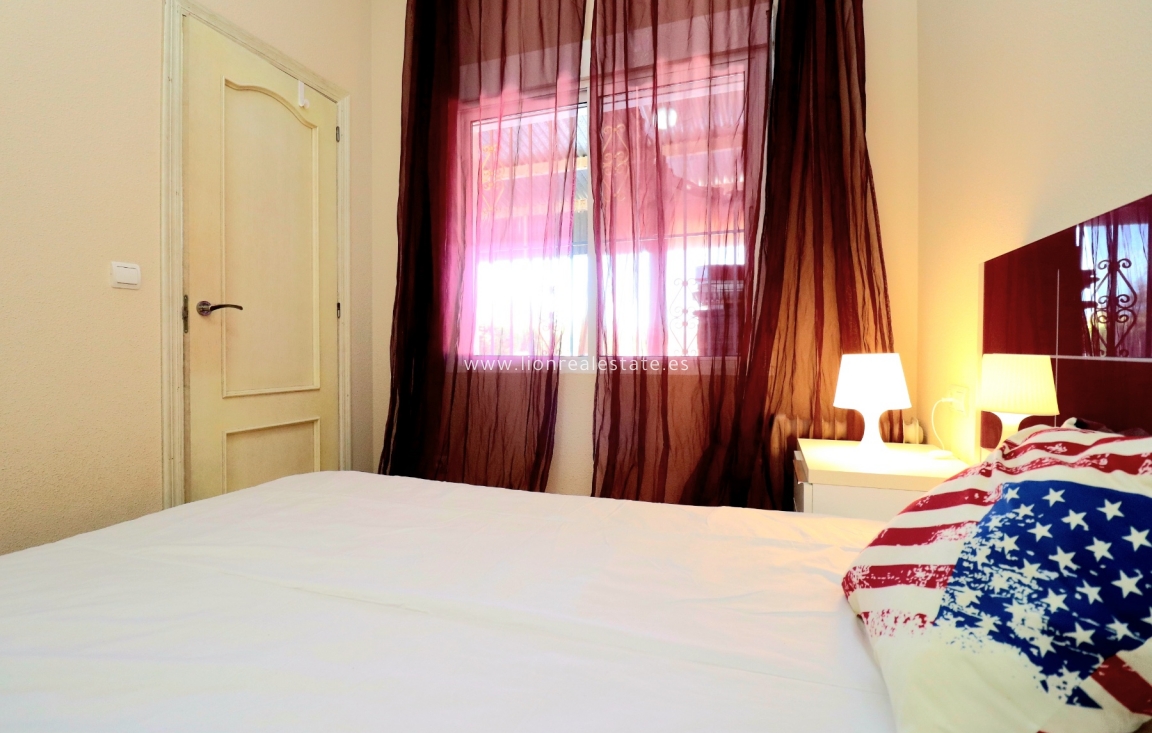 Resale - Town House - Punta Prima