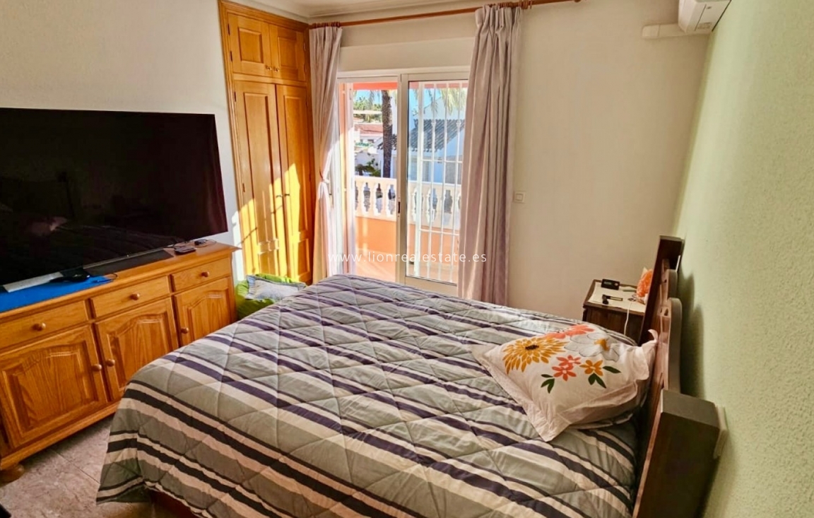 Resale - Town House - San Javier