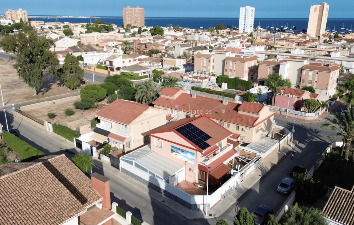 Resale - Town House - San Javier