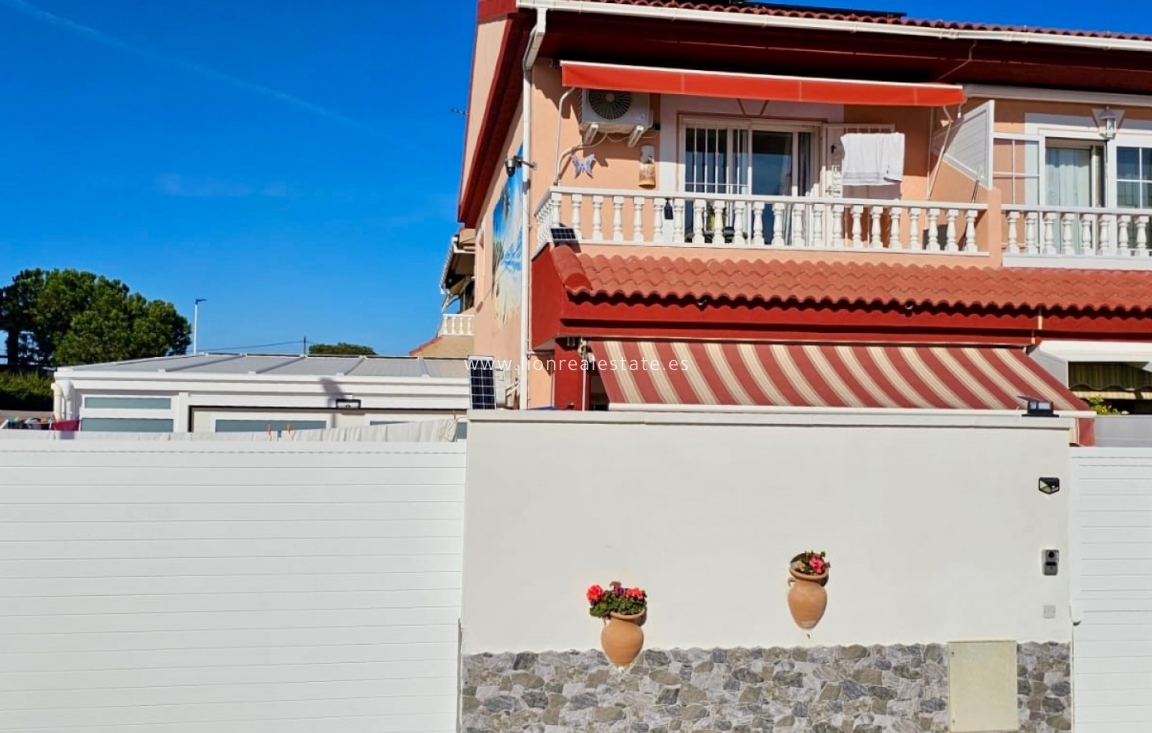 Resale - Town House - San Javier