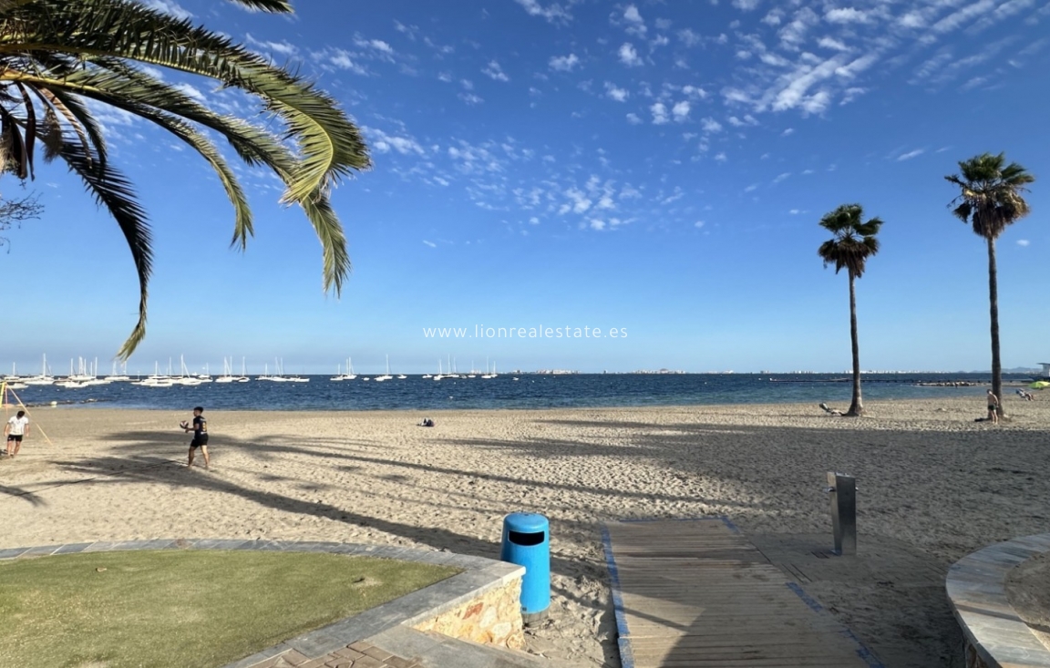 Resale - Town House - San Javier