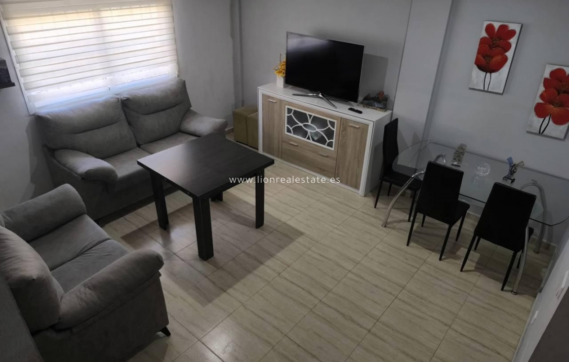 Resale - Town House - San Javier