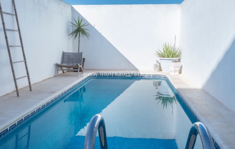 Resale - Town House - San Javier