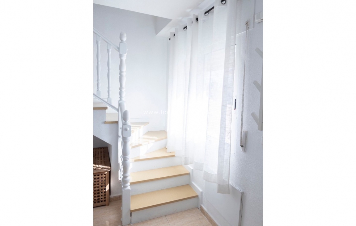 Resale - Town House - San Javier