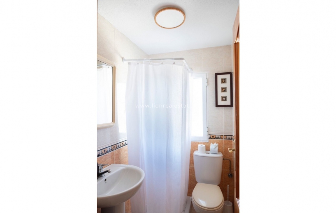 Resale - Town House - San Javier