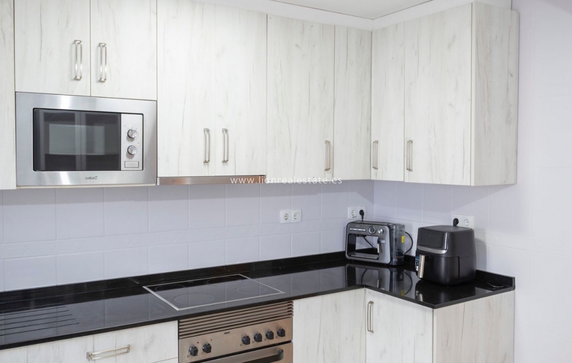 Resale - Town House - San Javier