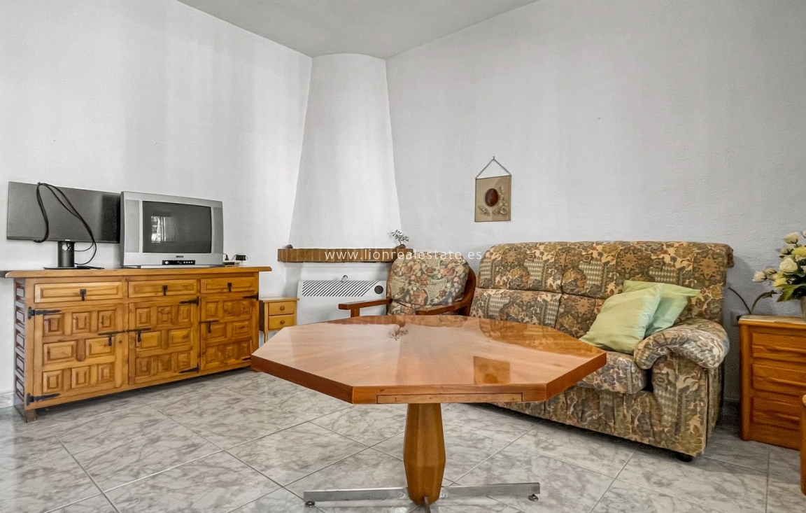 Resale - Town House - Torrevieja - La Siesta - El Salado -  Torreta