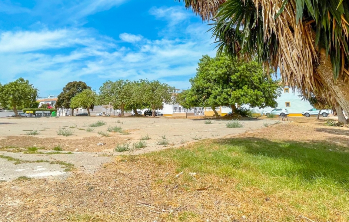 Resale - Town House - Torrevieja - La Siesta - El Salado -  Torreta
