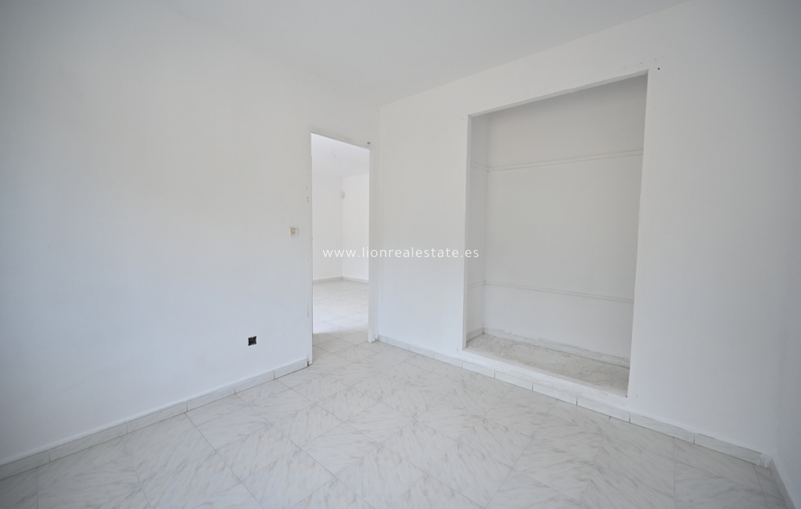 Resale - Town House - Torrevieja - La Siesta