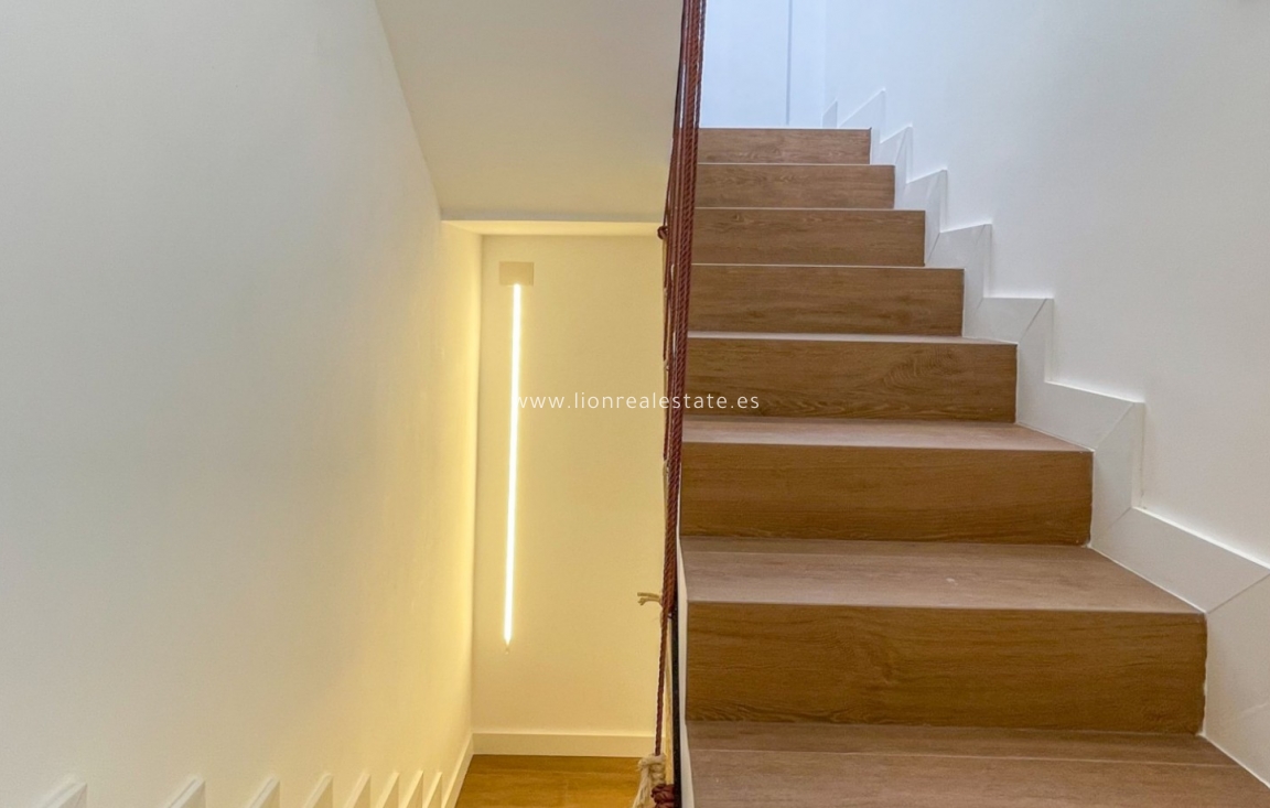 Resale - Town House - Torrevieja - Nueva Torrevieja - Aguas Nuevas