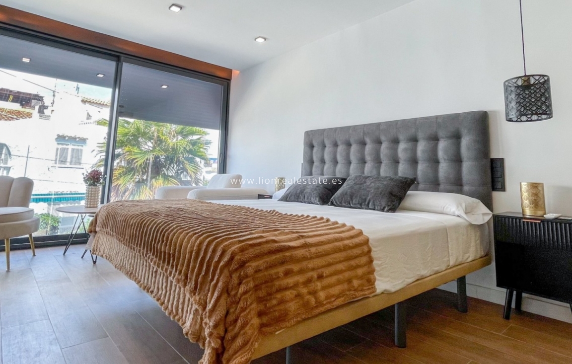 Resale - Town House - Torrevieja - Nueva Torrevieja - Aguas Nuevas