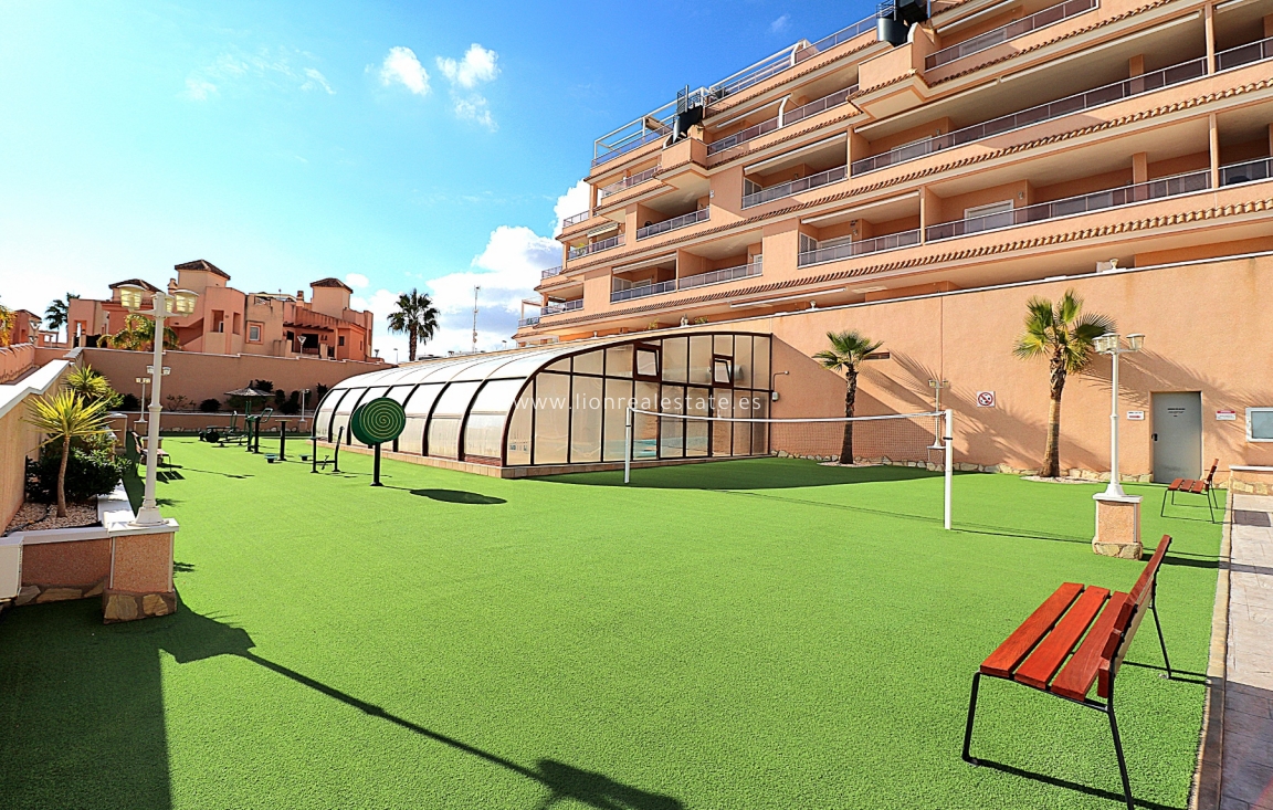 Resale - Town House - Torrevieja - Punta Prima