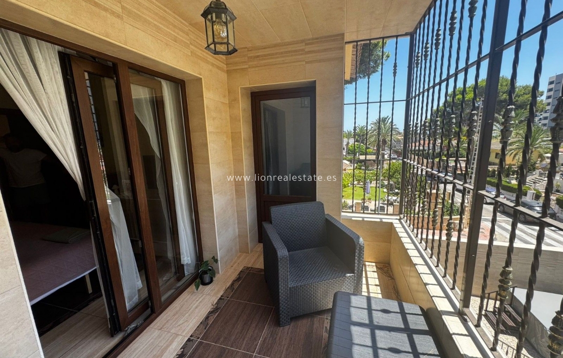 Resale - Triplex - Torrevieja - Punta Prima