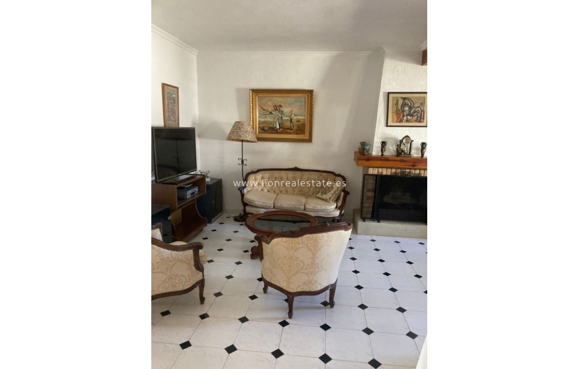 Resale - Villa - Cabo Roig - Costa blanca