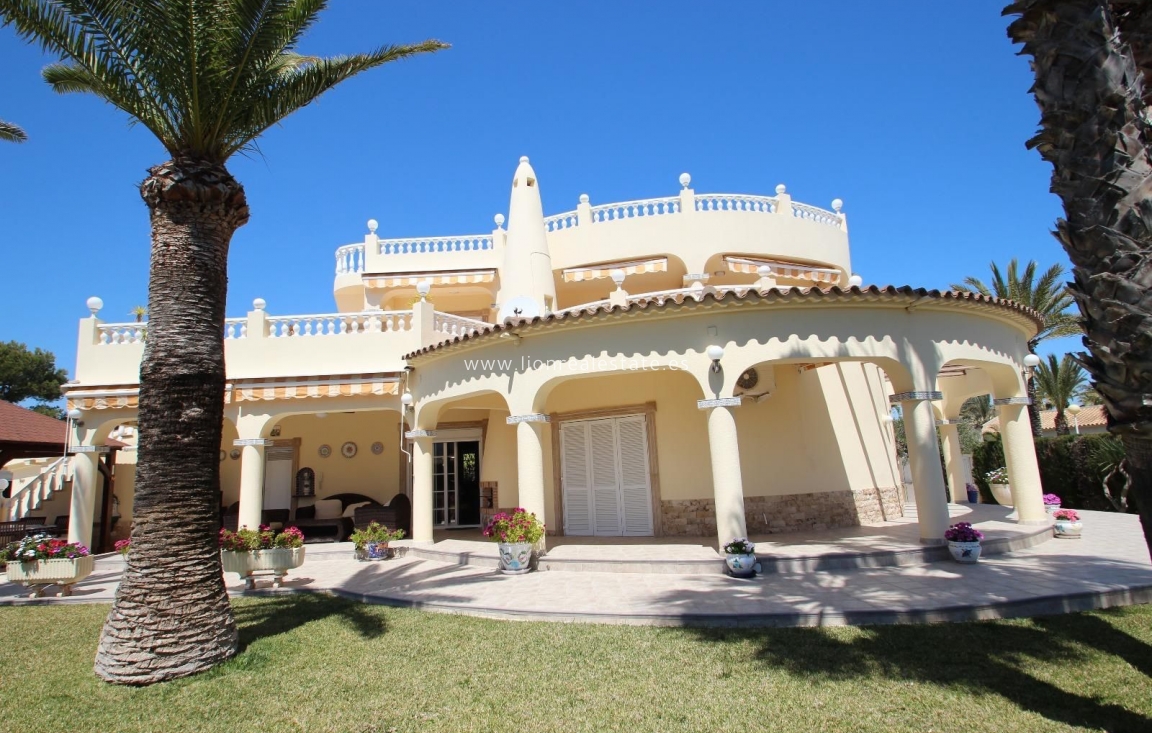 Resale - Villa - Cabo Roig - Costa blanca