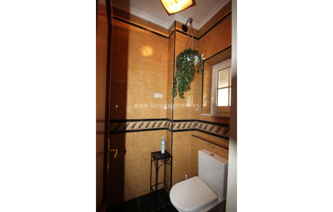 Resale - Villa - Cabo Roig - Costa blanca