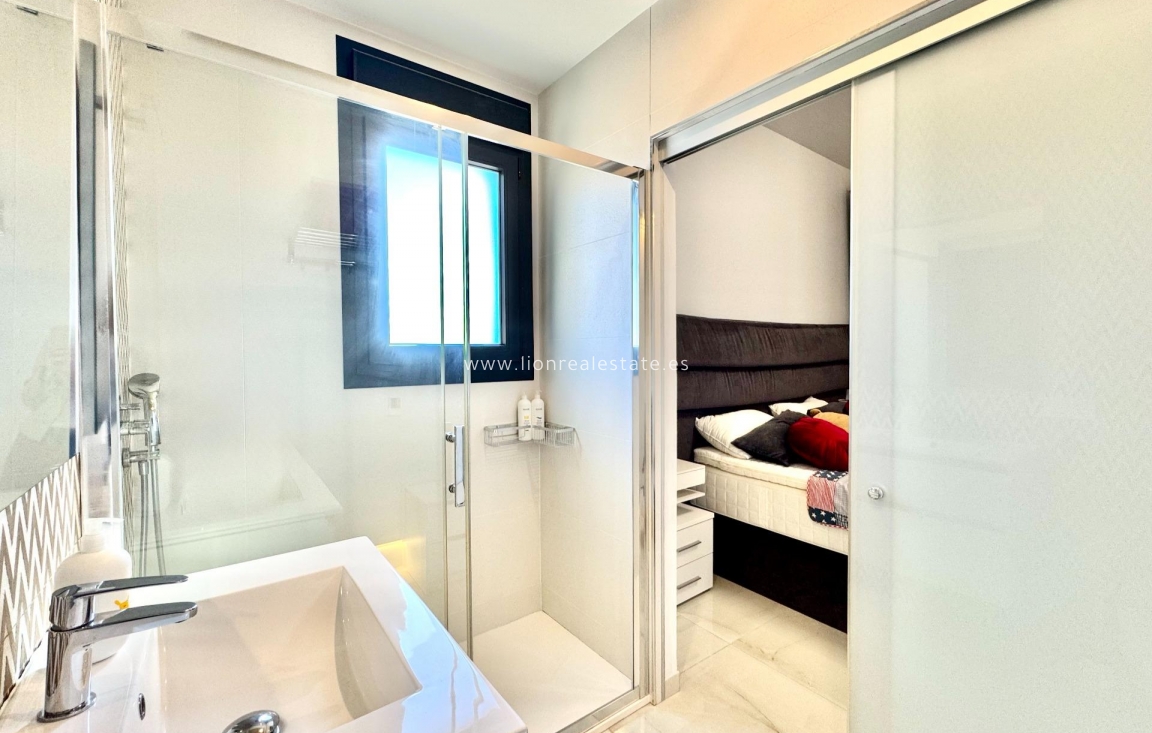 Resale - Villa - Orihuela Costa - Lomas de Cabo Roig