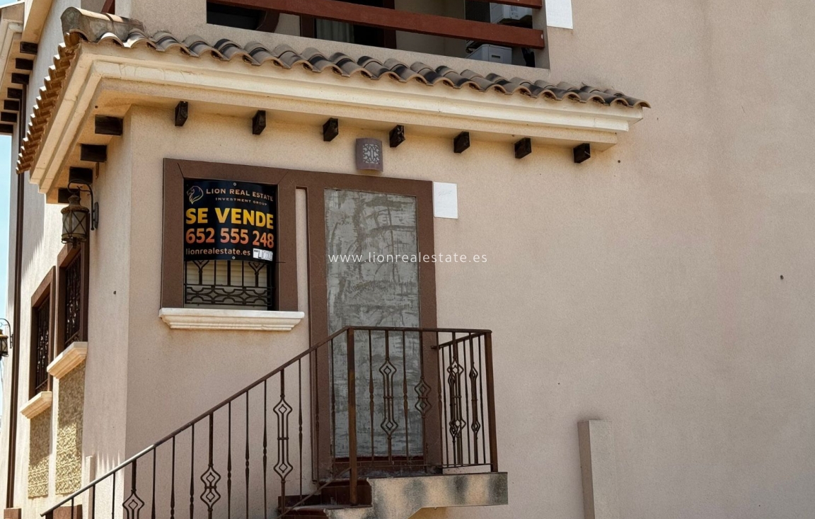 Resale - Villa - Orihuela Costa - PAU 8