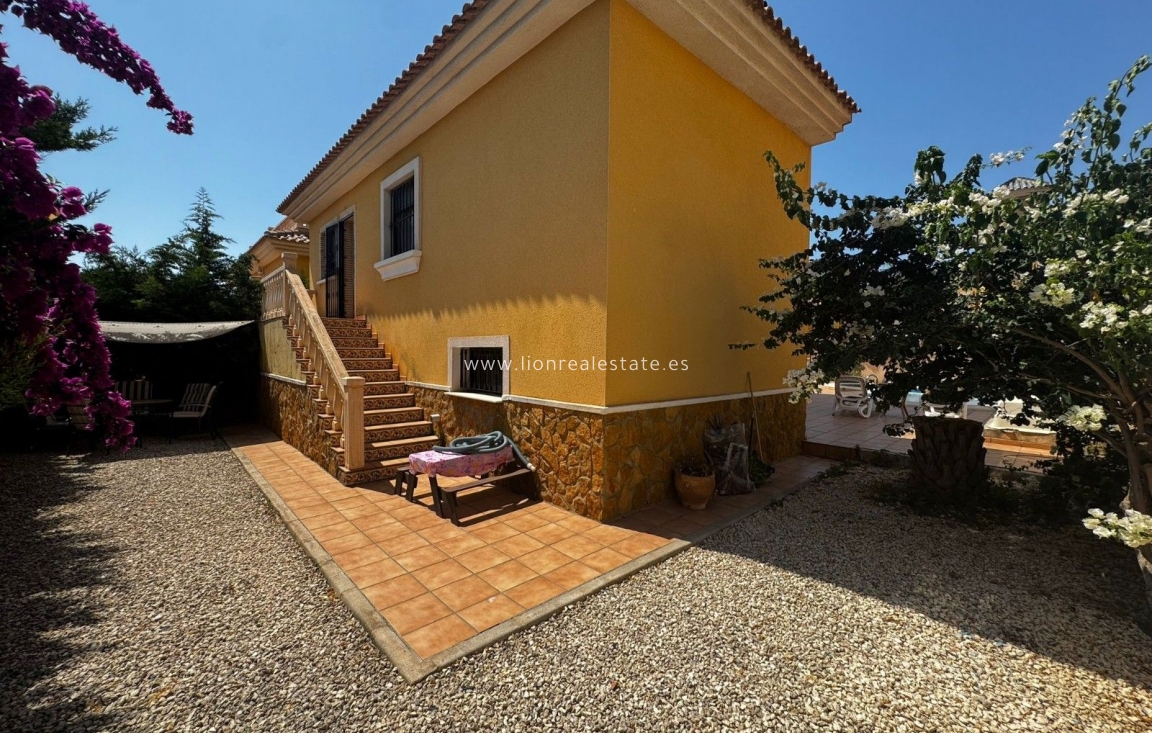 Resale - Villa - Orihuela Costa - PAU 8