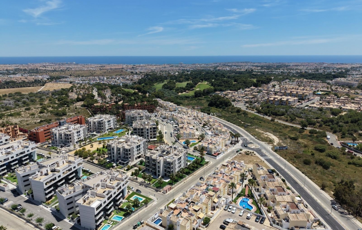 Resale - Villa - Orihuela Costa - Villamartín