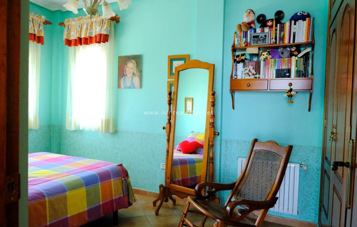 Resale - Villa - Orihuela - Desamparados-Hurchillo-Torremendo