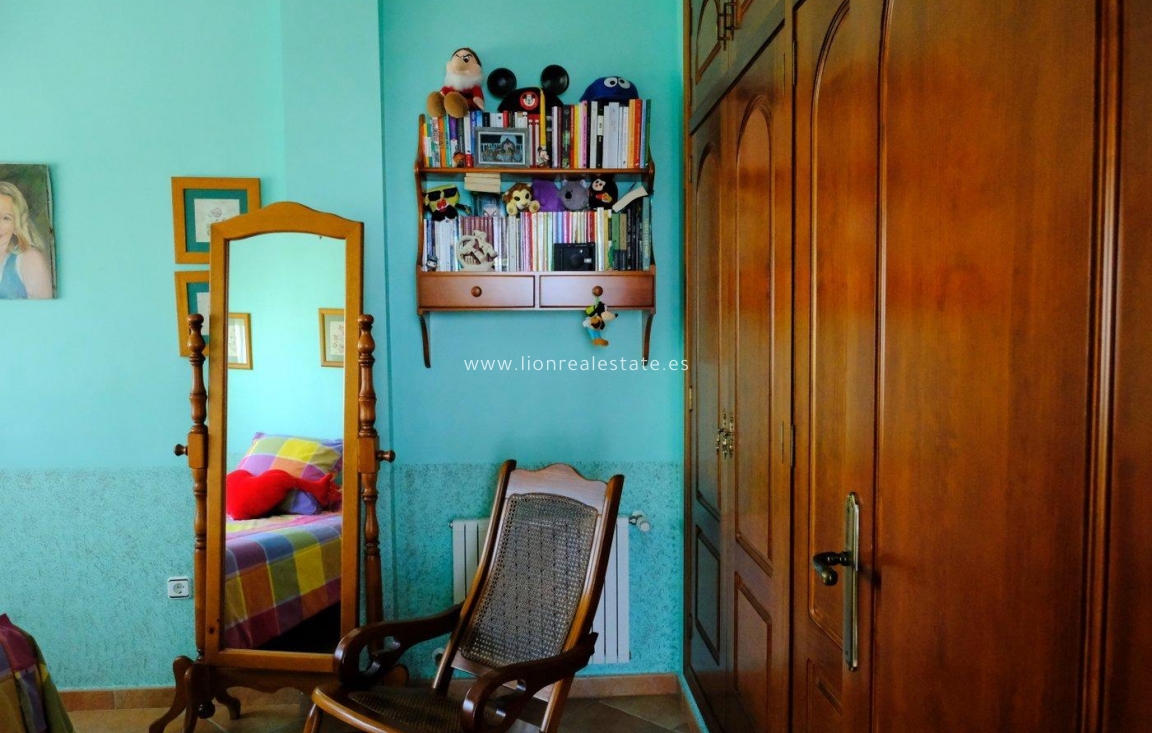 Resale - Villa - Orihuela - Desamparados-Hurchillo-Torremendo