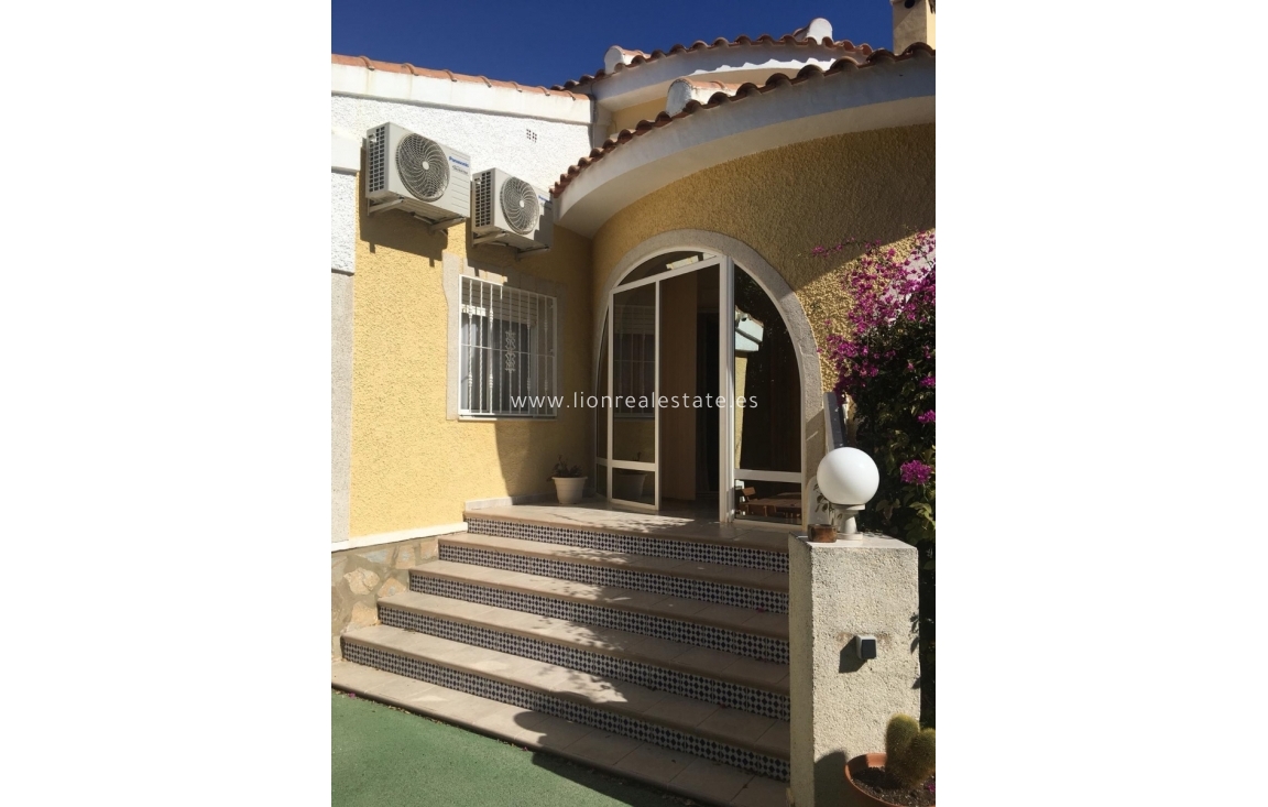 Resale - Villa - Rojales - Doña Pepa