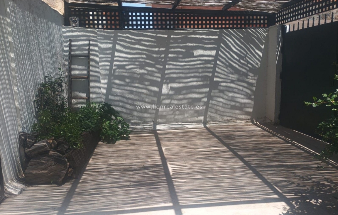 Resale - Villa - Valencia - Sant Francesc