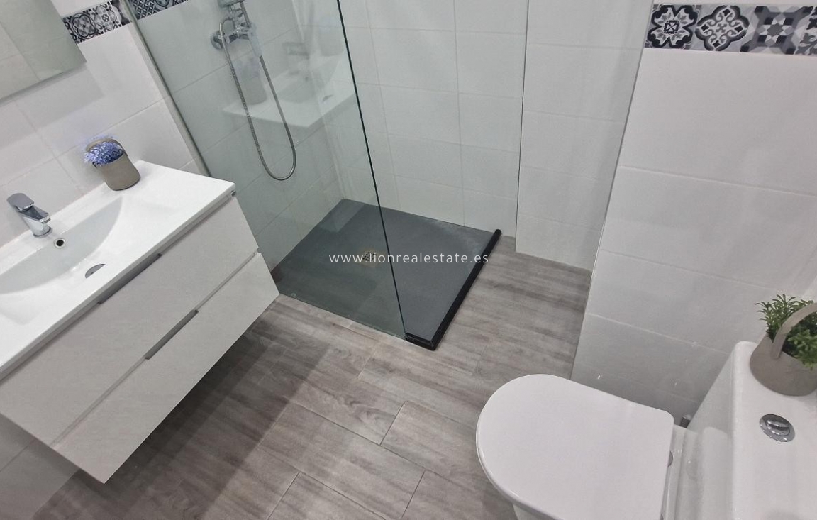 Reventa - Apartamento / piso - Alicante - Playa de la Albufereta