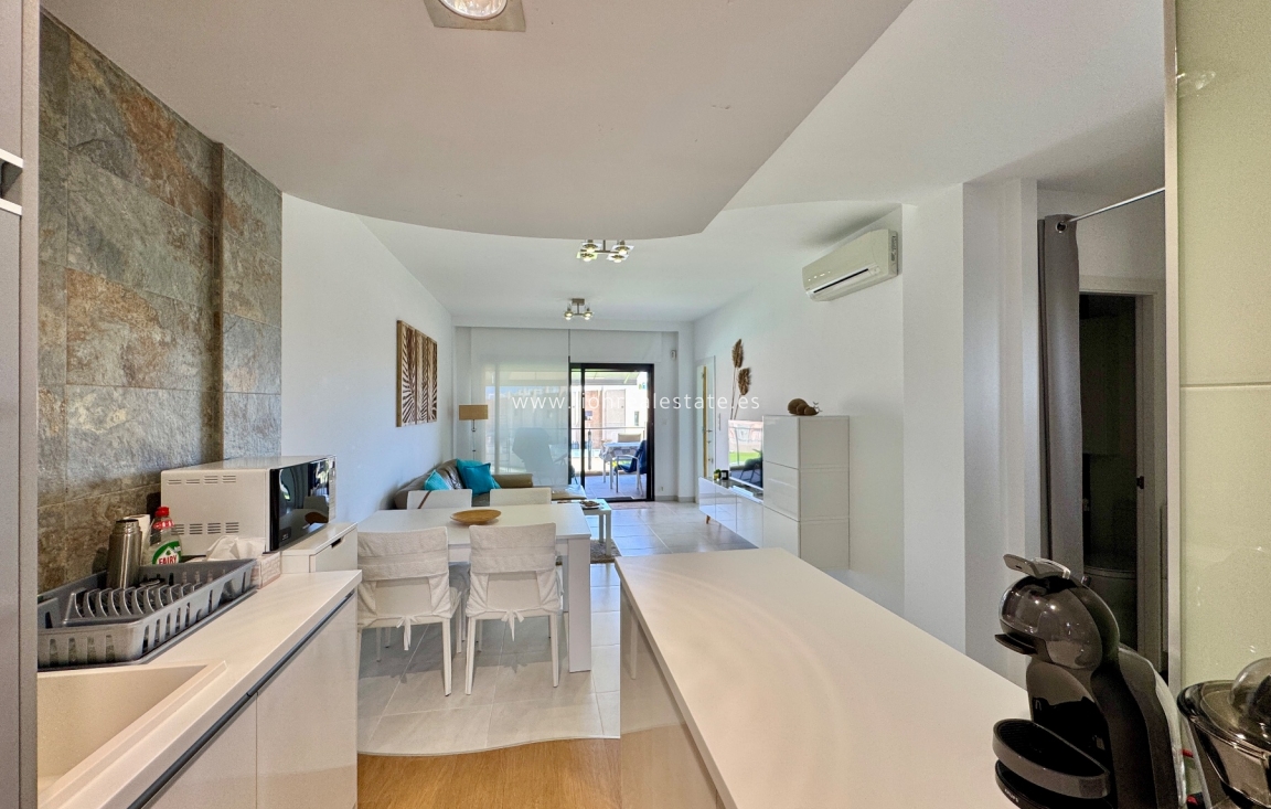 Reventa - Apartamento / piso - Orihuela Costa - La Zenia