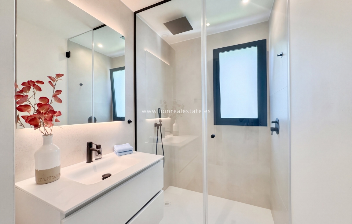 Reventa - Apartamento / piso - Orihuela Costa - Las Colinas Golf