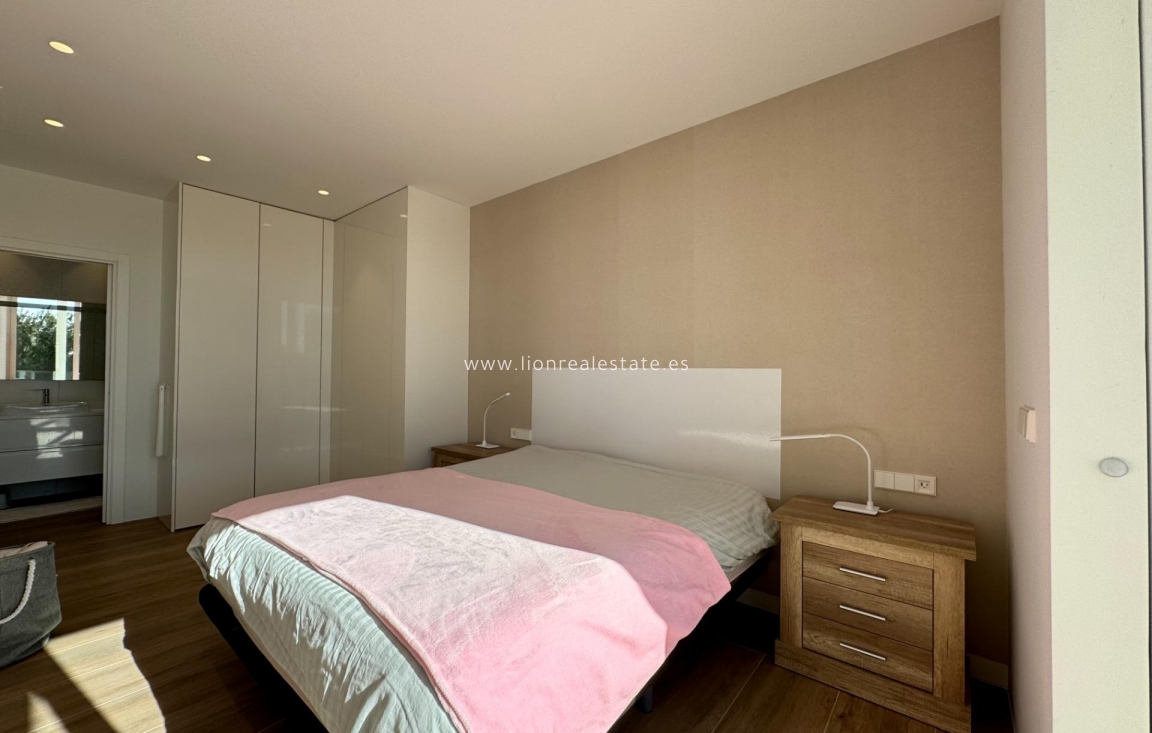 Reventa - Apartamento / piso - Orihuela Costa - Las Colinas Golf
