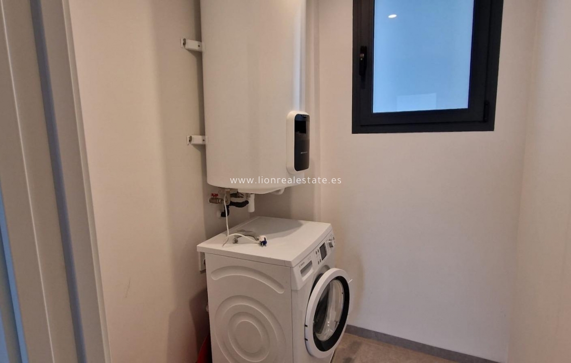 Reventa - Apartamento / piso - Orihuela Costa - Las Colinas Golf