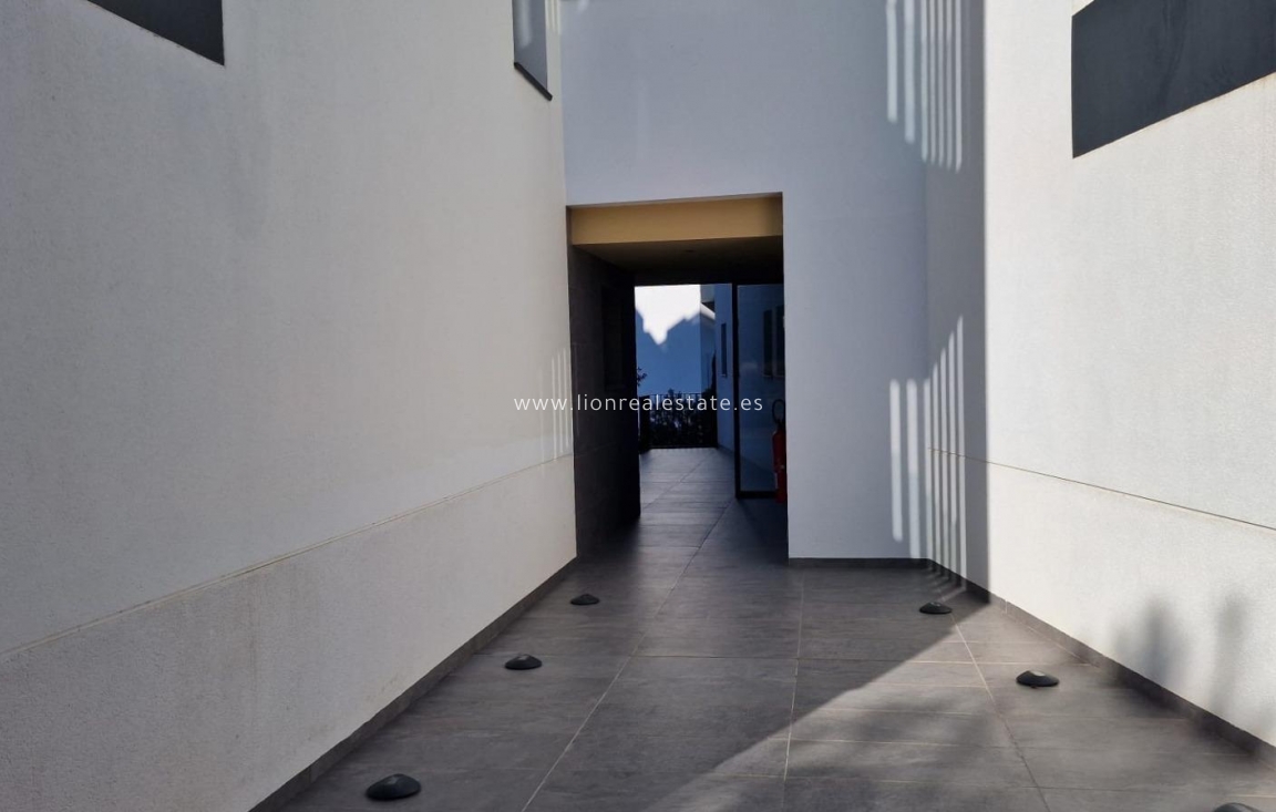 Reventa - Apartamento / piso - Orihuela Costa - Las Colinas Golf