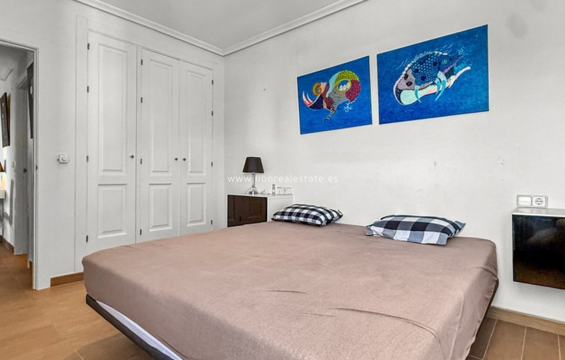 Reventa - Apartamento / piso - Orihuela Costa - Lomas de Campoamor