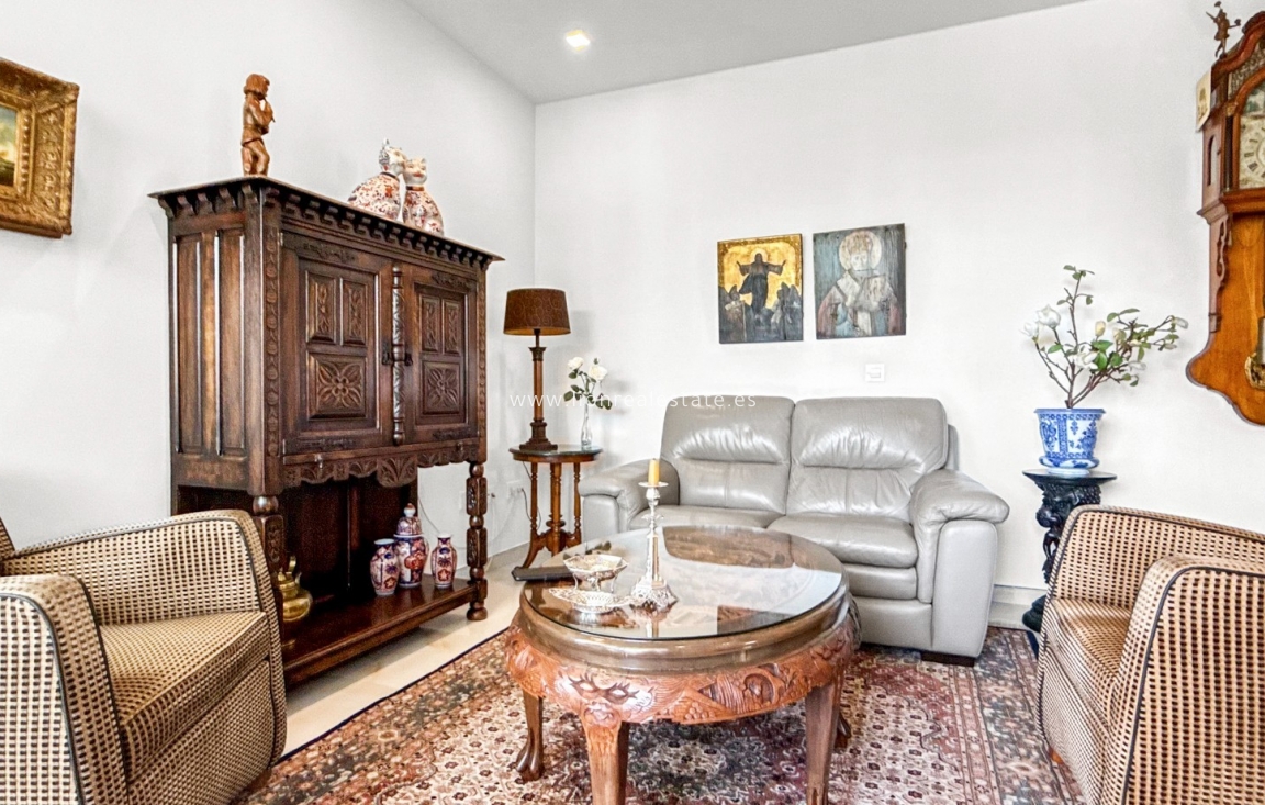 Reventa - Apartamento / piso - Orihuela Costa - Los Altos