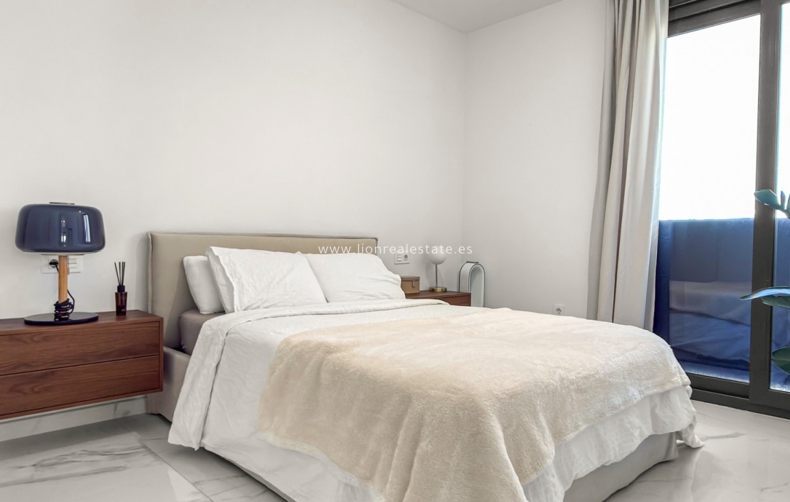 Reventa - Apartamento / piso - Orihuela Costa - Los Altos