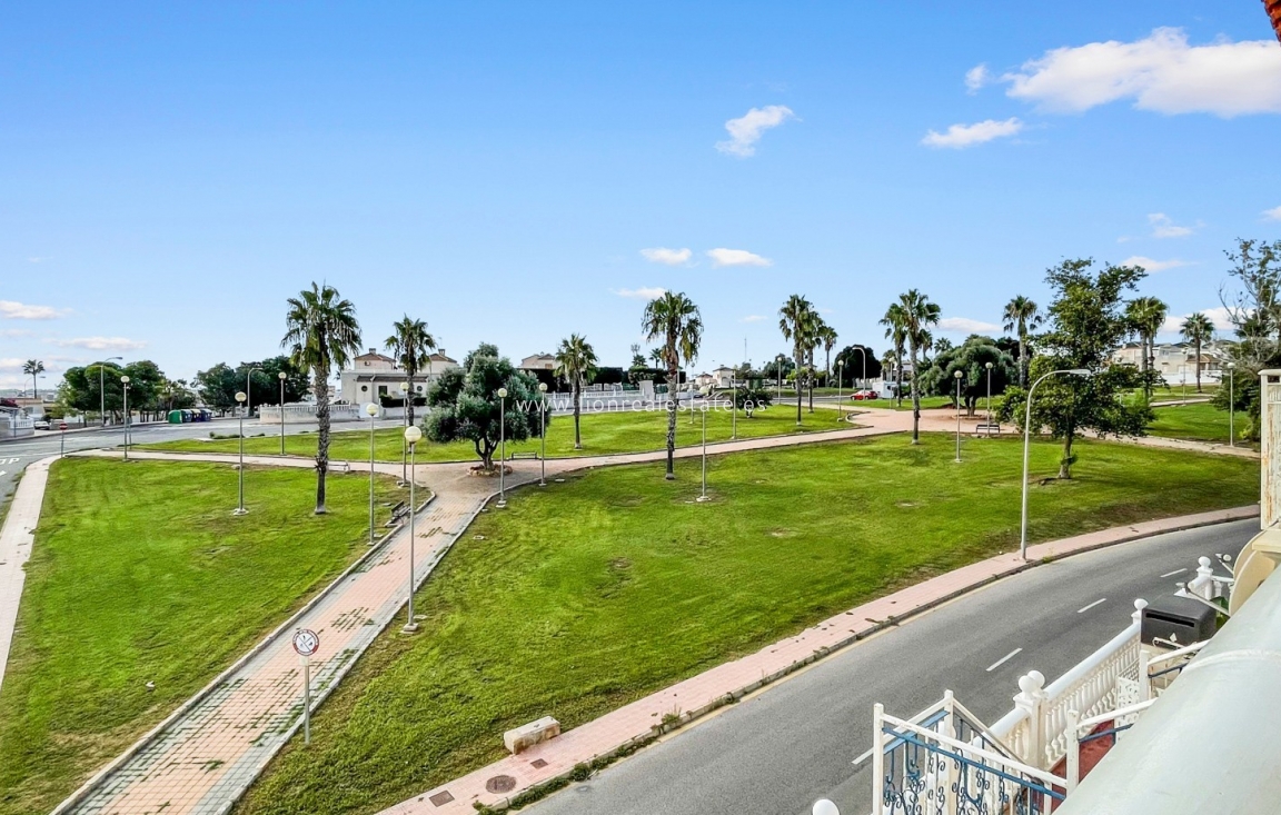 Reventa - Apartamento / piso - Orihuela Costa - Los Altos *
